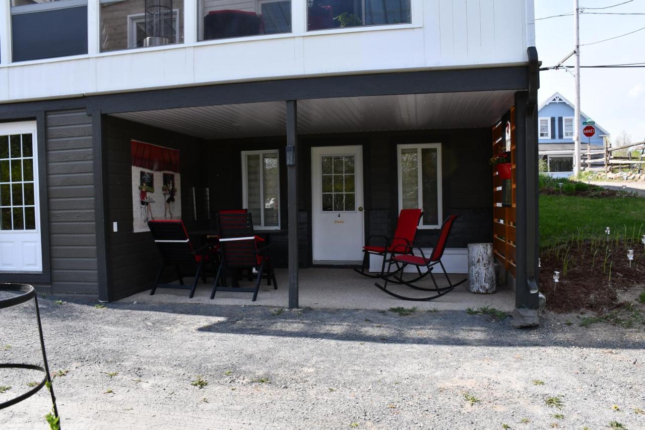 Bed and Breakfast Gite Grand Moment Cabano Zewnętrze zdjęcie